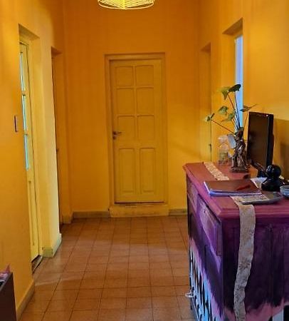 Hostel Lqueen 1 Salta Eksteriør billede